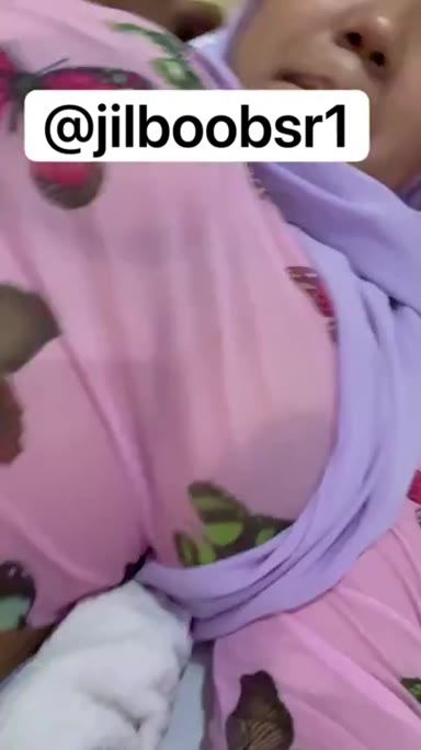 Tante Hijab Dan Gigolonya 24