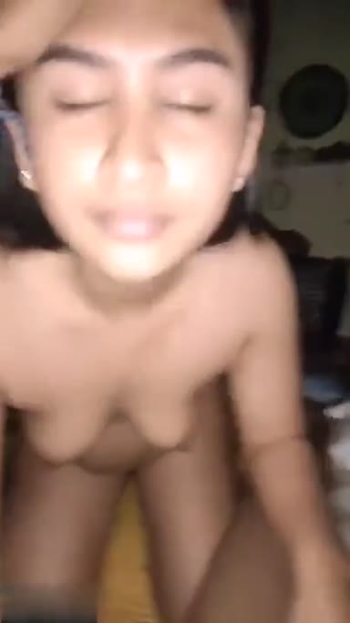 Bohay Manis Nurut Diajak Ngentot