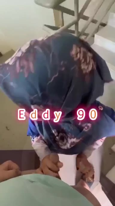 Minta Disepong Binor Di Tangga