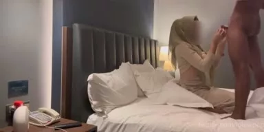 Bokep Indo Selingkuh Sama Binor Hijaber Seksi